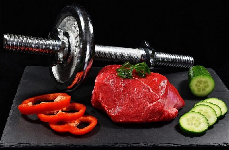S proteinovou výživou musíte jít na sport